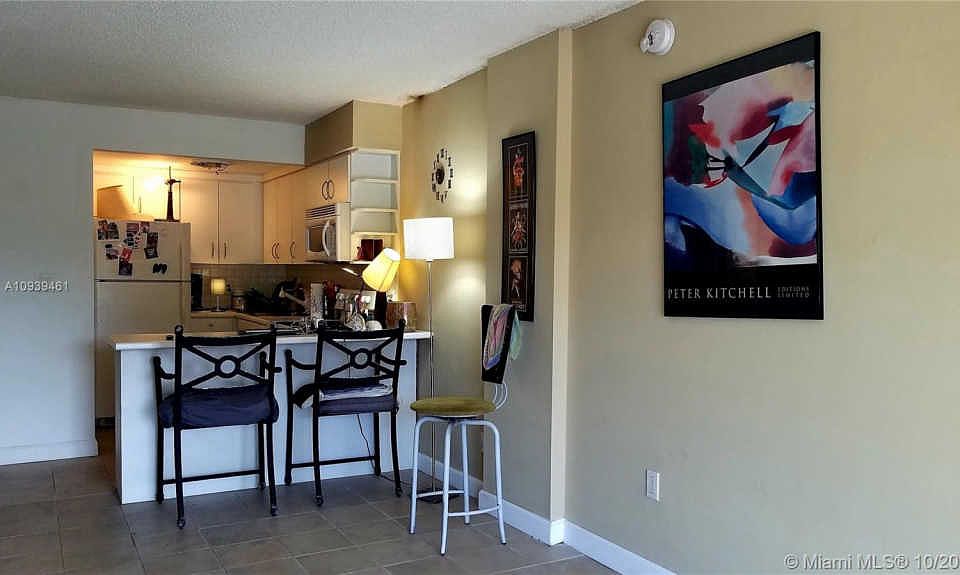 1st image of 1650 NE 115th St APT 306