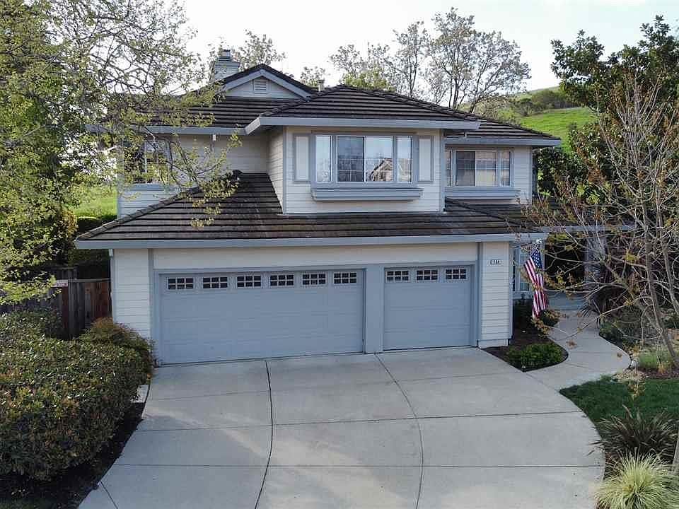 1st image of 164 Parkhaven Dr