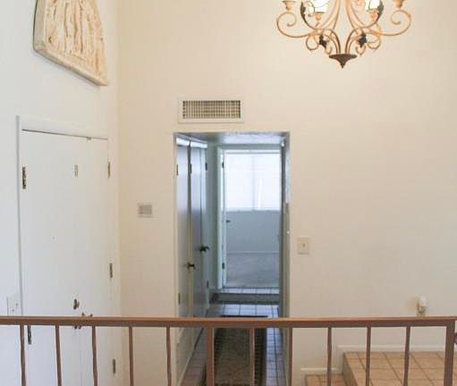 5th image of 3049 W Juniper Ave