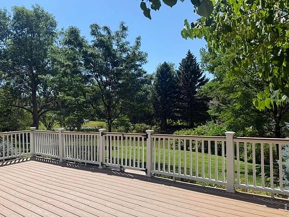 5th image of 7372 Windsor Dr