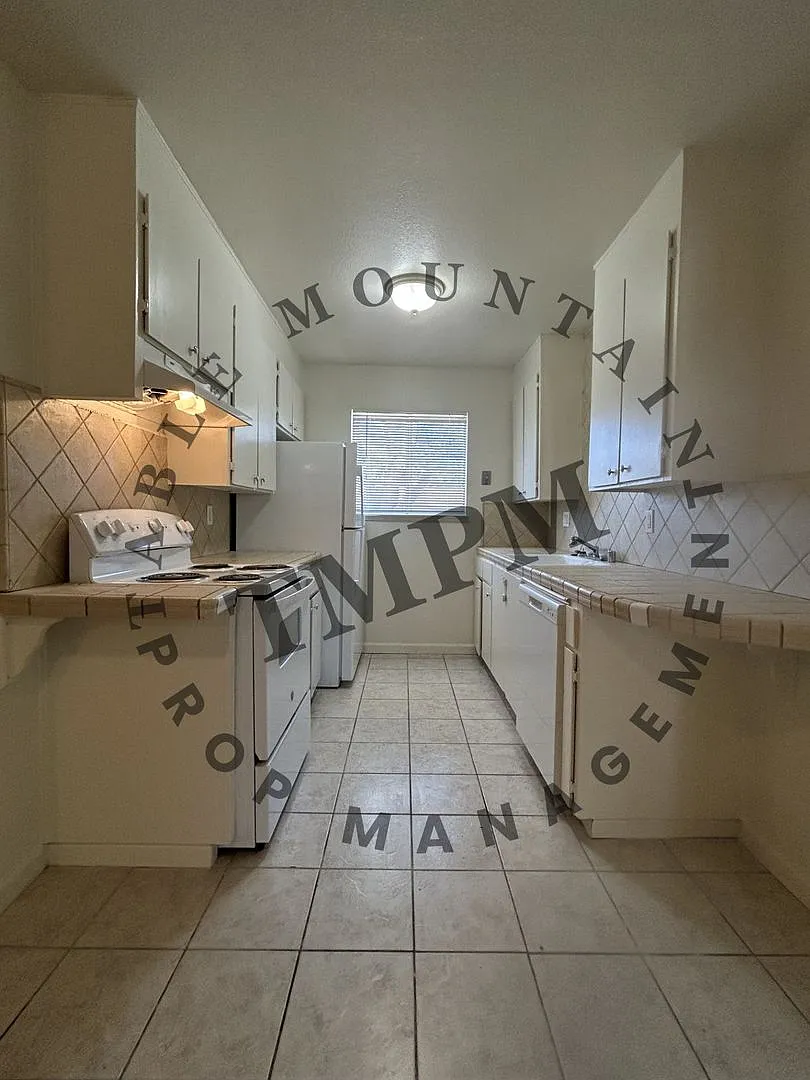2359 Via Laton, Oroville - Near Monte Vista High School! — Photo 3