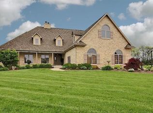 2510 W 136th Ct, Crown Pt, IN 46307