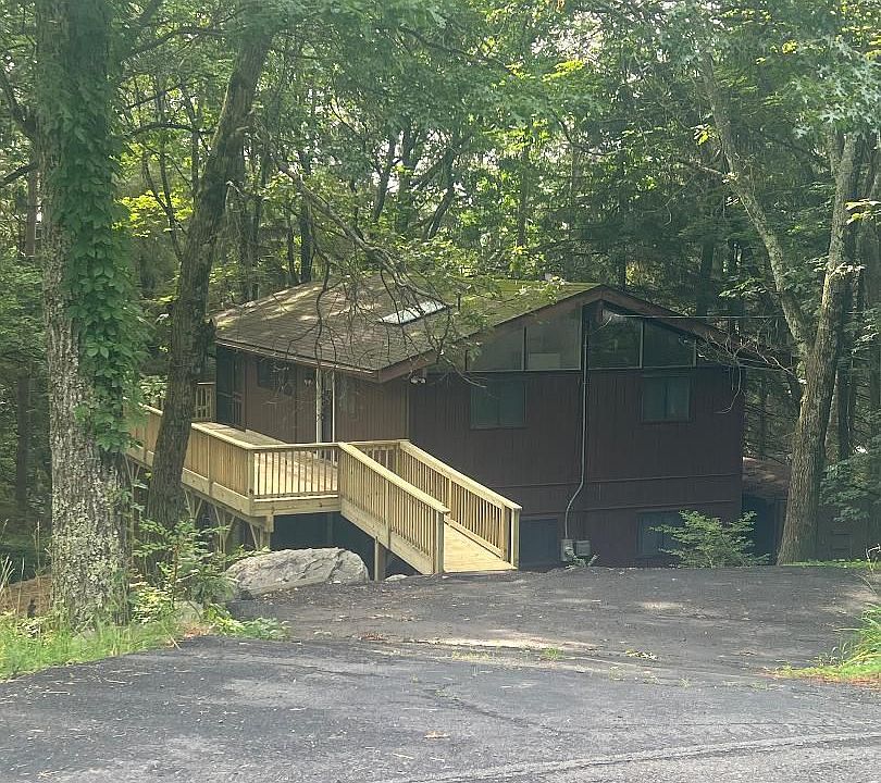 1st image of 143 Hillside Dr