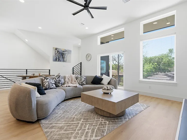 5505 Hershe St — Photo 26