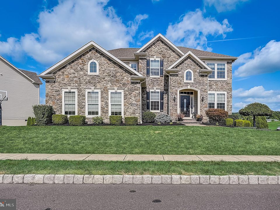 1423 Gabriel Ln, Warwick, PA 18974 Zillow
