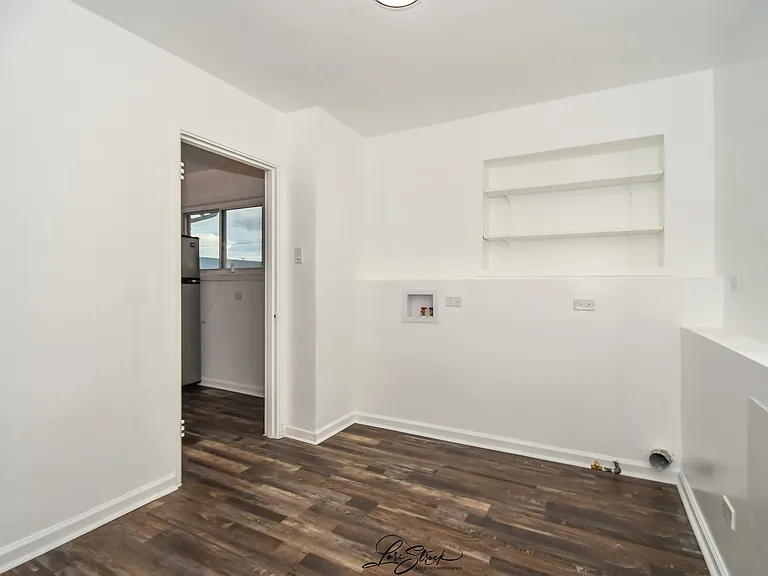 17103 Burnham Ave — Photo 12