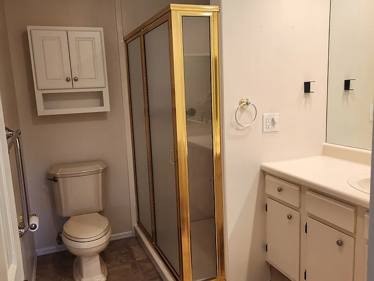 2700 Golfmore Dr #5C — Photo 9