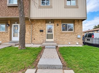 81 Hansen Rd N #62, Brampton, ON L6V3C7