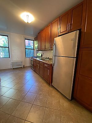 1st image of 349 E 104th St APT 4