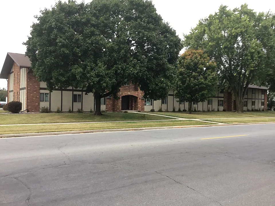 Birchwood Apartments