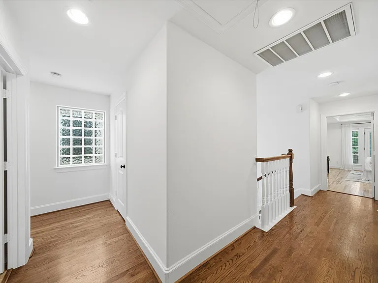 1007 Kern St — Photo 19