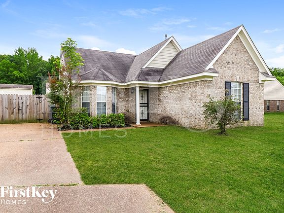 2nd image of 10219 Cottage Oaks Cv