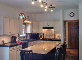 59 Pleasant Ridge Rd, Poughquag, NY 12570