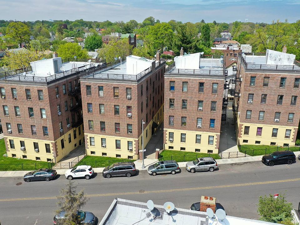 1st image of Flushing Multi Family Portfolio