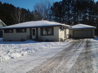 3244 Trudeau Rd, Duluth, MN 55811