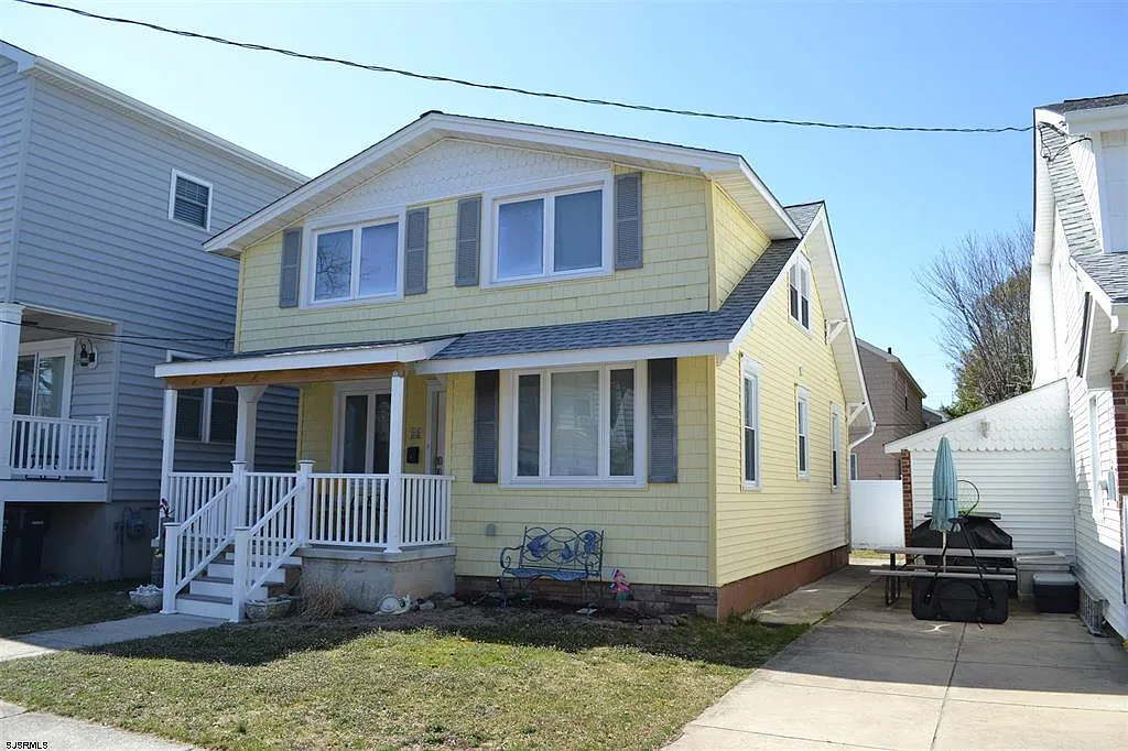 3 bed, 1500 sqft, $12,000 — Photo 1