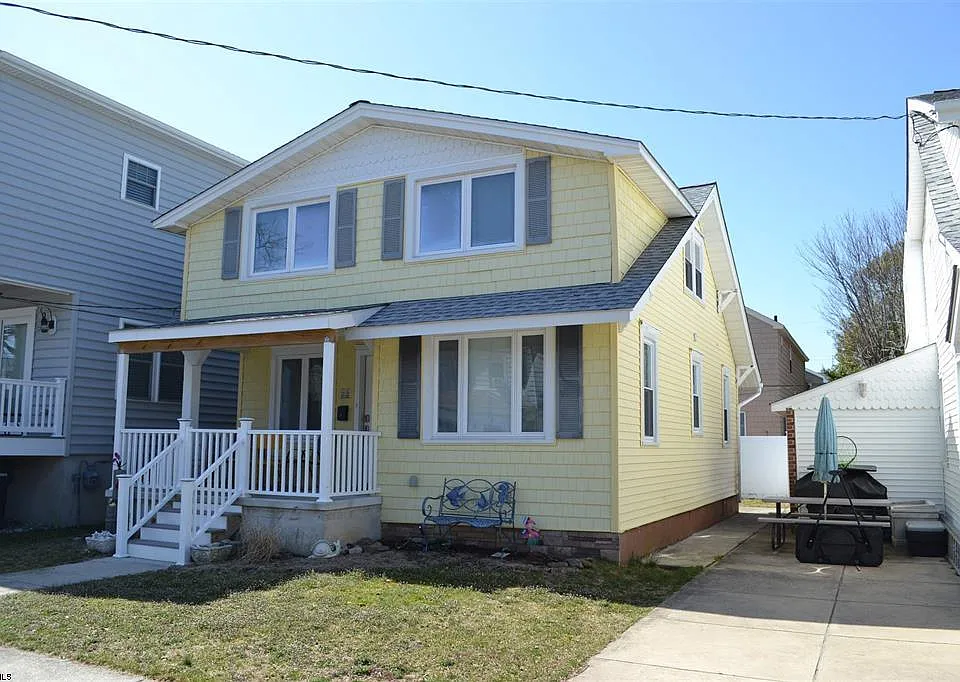 22 N Buffalo Ave