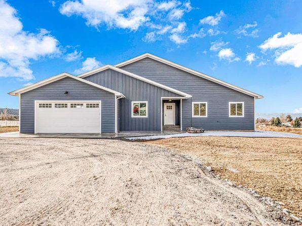 377 NE Indian Camp Avenue, Cedaredge, CO 81413