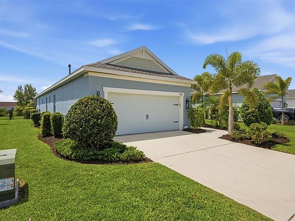 2nd image of 13860 Old Creek Ct