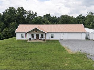4423 Highland Rd, Lafayette, TN 37083