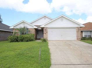 6531 Tampa Dr, Pensacola, FL 32526