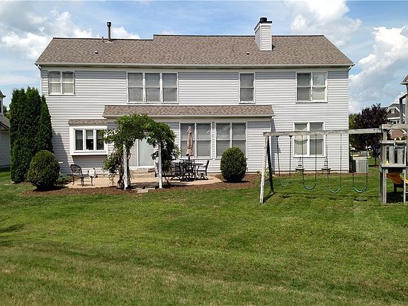 2nd image of 20507 Ashford Ct