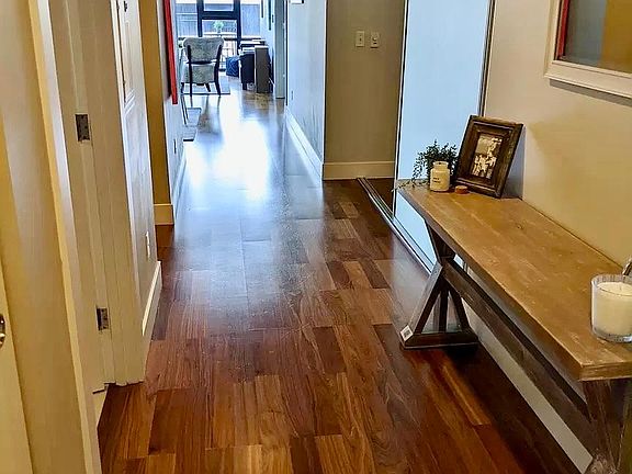 4th image of 2911 2nd Ave Unit 706
