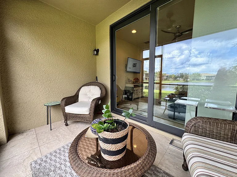4122 Overture Cir — Photo 29