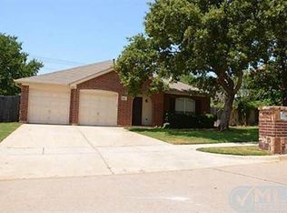 207 Carlsbad Dr, Mansfield, TX 76063