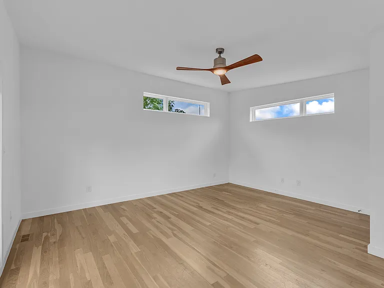 304 S Tarboro St — Photo 45