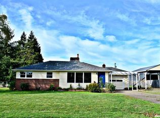 220 Oak Ln, Lebanon, OR 97355