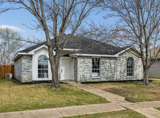 2604 Helen Ln, Mesquite, TX 75181