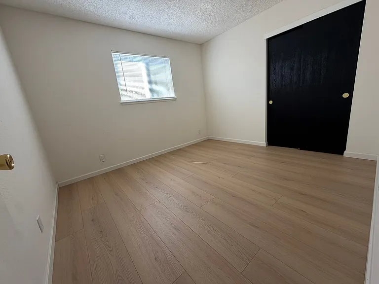5061 Shell St — Photo 29
