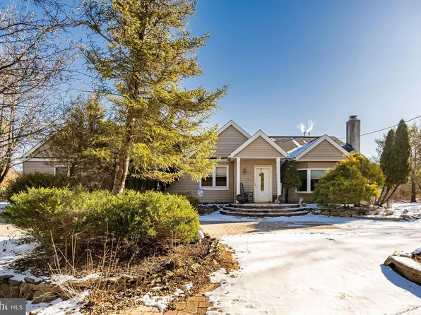 319 Jackson Mills Rd, Freehold, NJ 07728