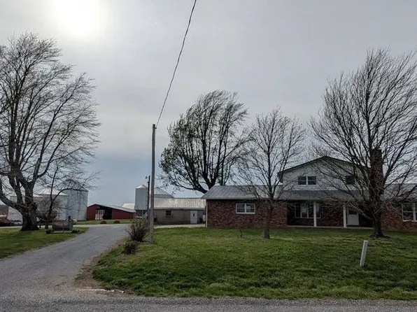 2143 N Bottoms Rd, Noble, IL 62868
