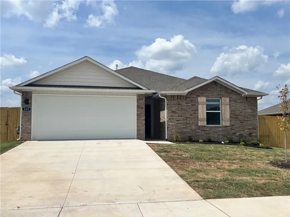205 Ruggles St, Pea Ridge, AR 72751