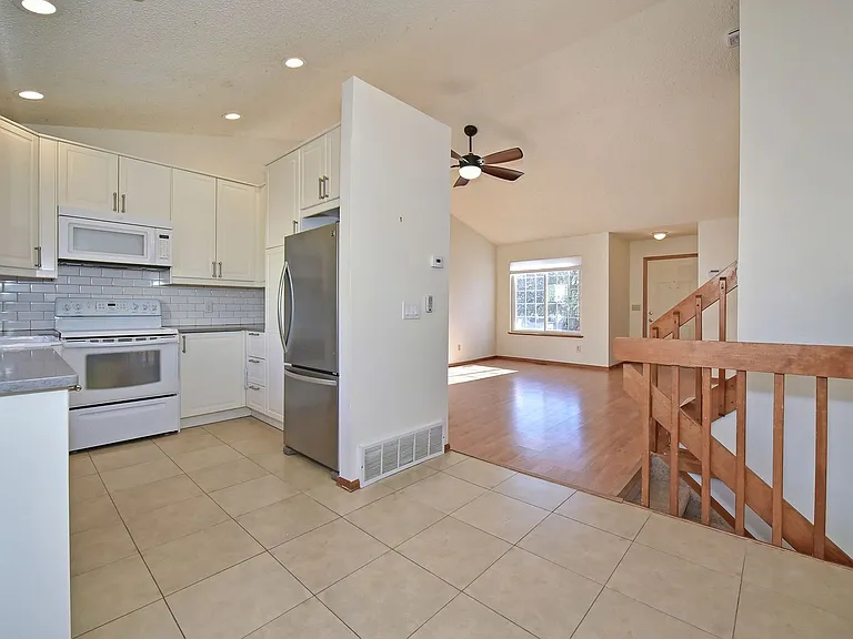 4330 Archwood Dr — Photo 15