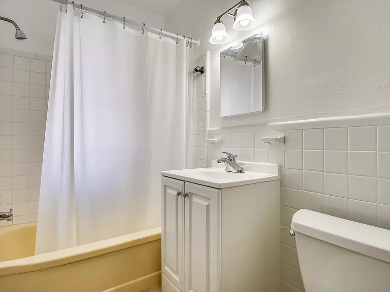 2502 Langston Blvd #2 — Photo 20