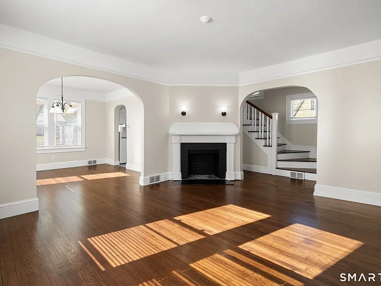 14 Clark Ln — Photo 14