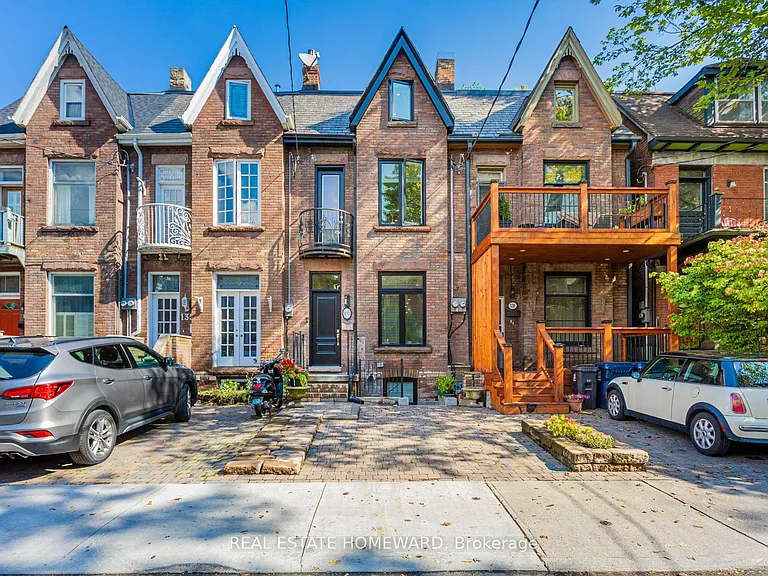 133 Cowan Ave #UPPER — Photo 2