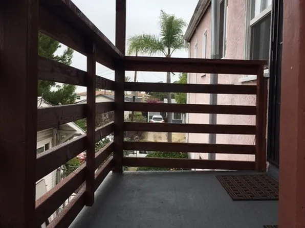 Charming Light-Filled 2BR in North of Adams Ave in University Heights Available May 10th, 4719 Hamilton St, San Diego, CA 92116