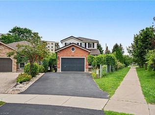 332 Brembel Cres, Kitchener, ON N2B 3W9
