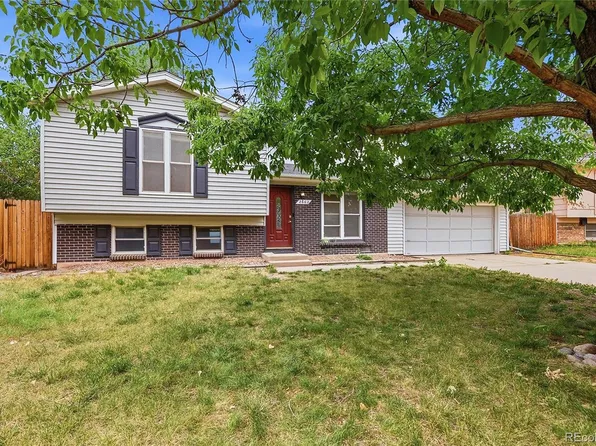 2662 S Mobile Way, Aurora, CO 80013
