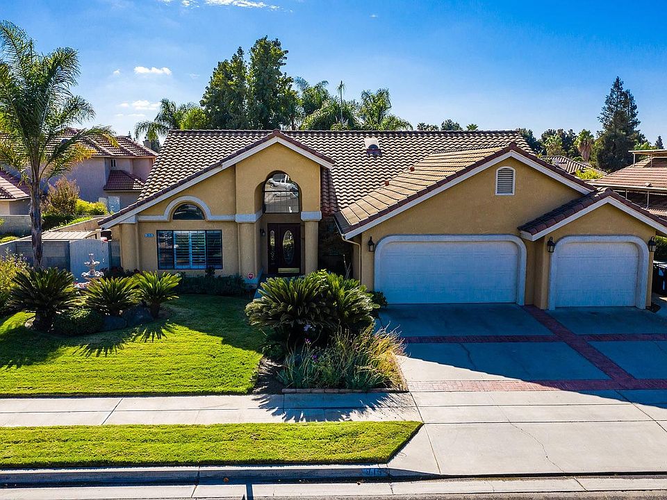 1st image of 915 Paintbrush Dr
