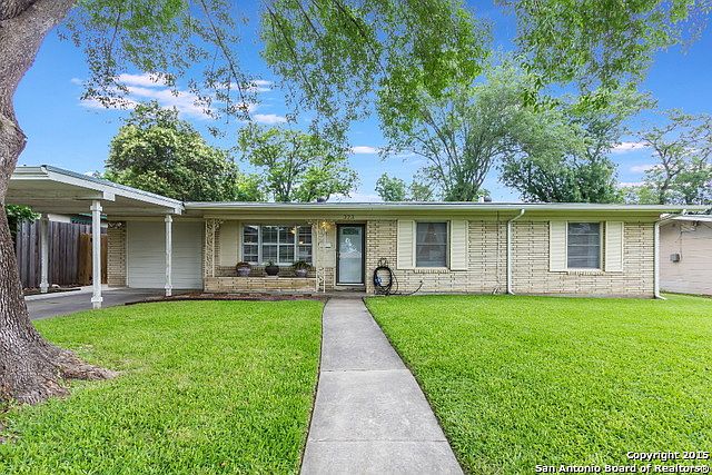 1st image of 323 Teakwood Ln