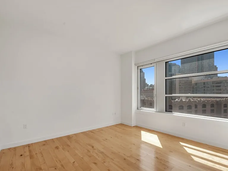 60 Duffield St #10G — Photo 3