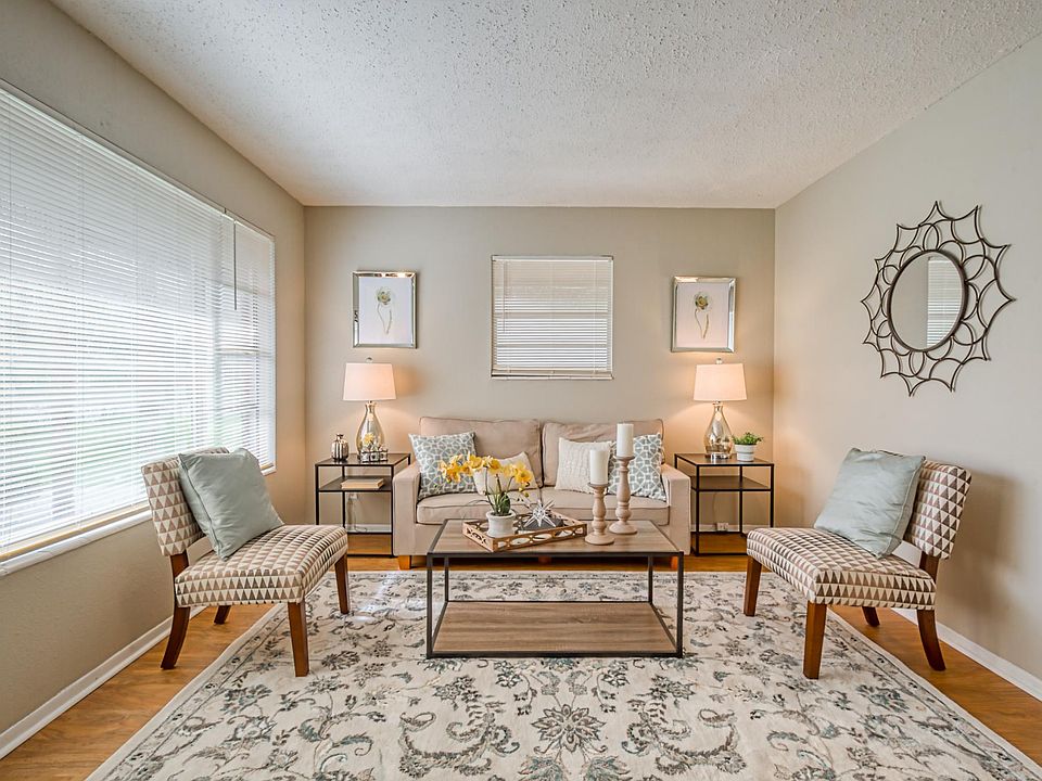 1st image of 2220 Eudine Dr W