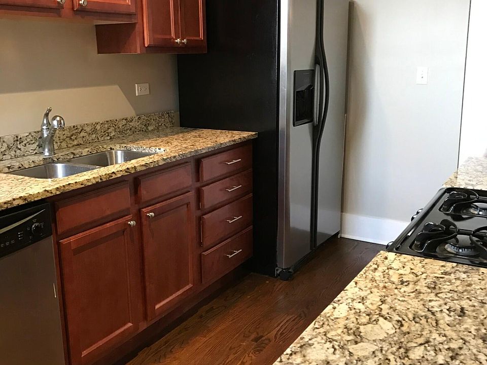 1st image of 3449-1 N Wolcott Ave #3449-1