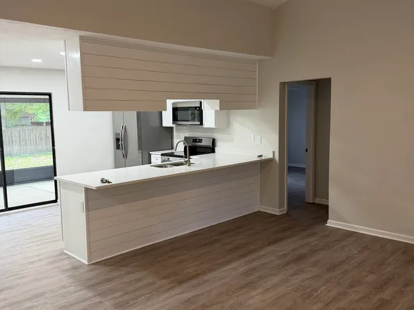 5319 Water Valley Dr, Tallahassee, FL 32303