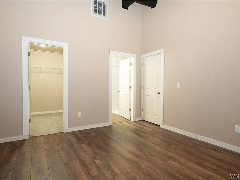 2335 Main St — Photo 19